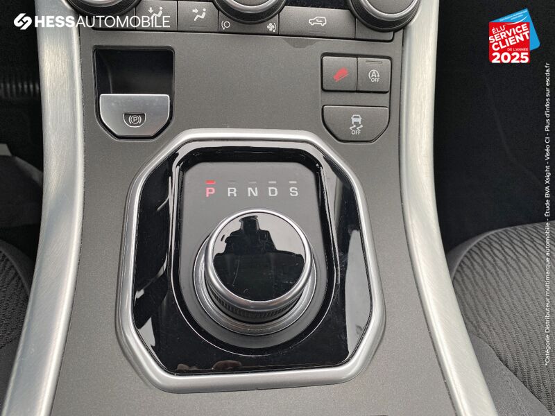 Véhicule d'occasion LAND-ROVER EVOQUE 2.0 TD4 150 PURE 4X4 BVA MARK VI GPS CAMERA chez Land Rover Metz