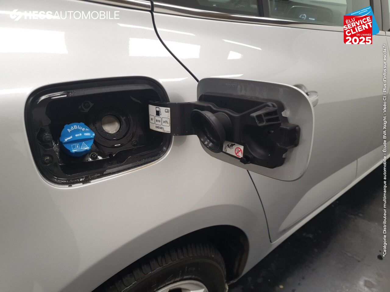 Véhicule d'occasion RENAULT MEGANE ESTATE 1.5 BLUE DCI 115CH BUSINESS chez Renault Strasbourg