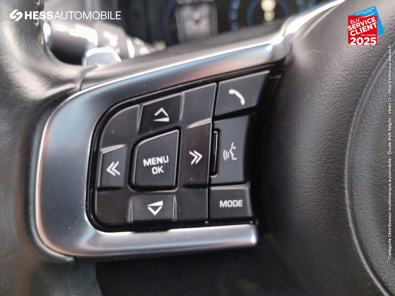 Véhicule d'occasion JAGUAR F-PACE V6 3.0 SUPERCHARGED 380CH S 4X4 BVA8 TPANO GPS chez Peugeot Hirson