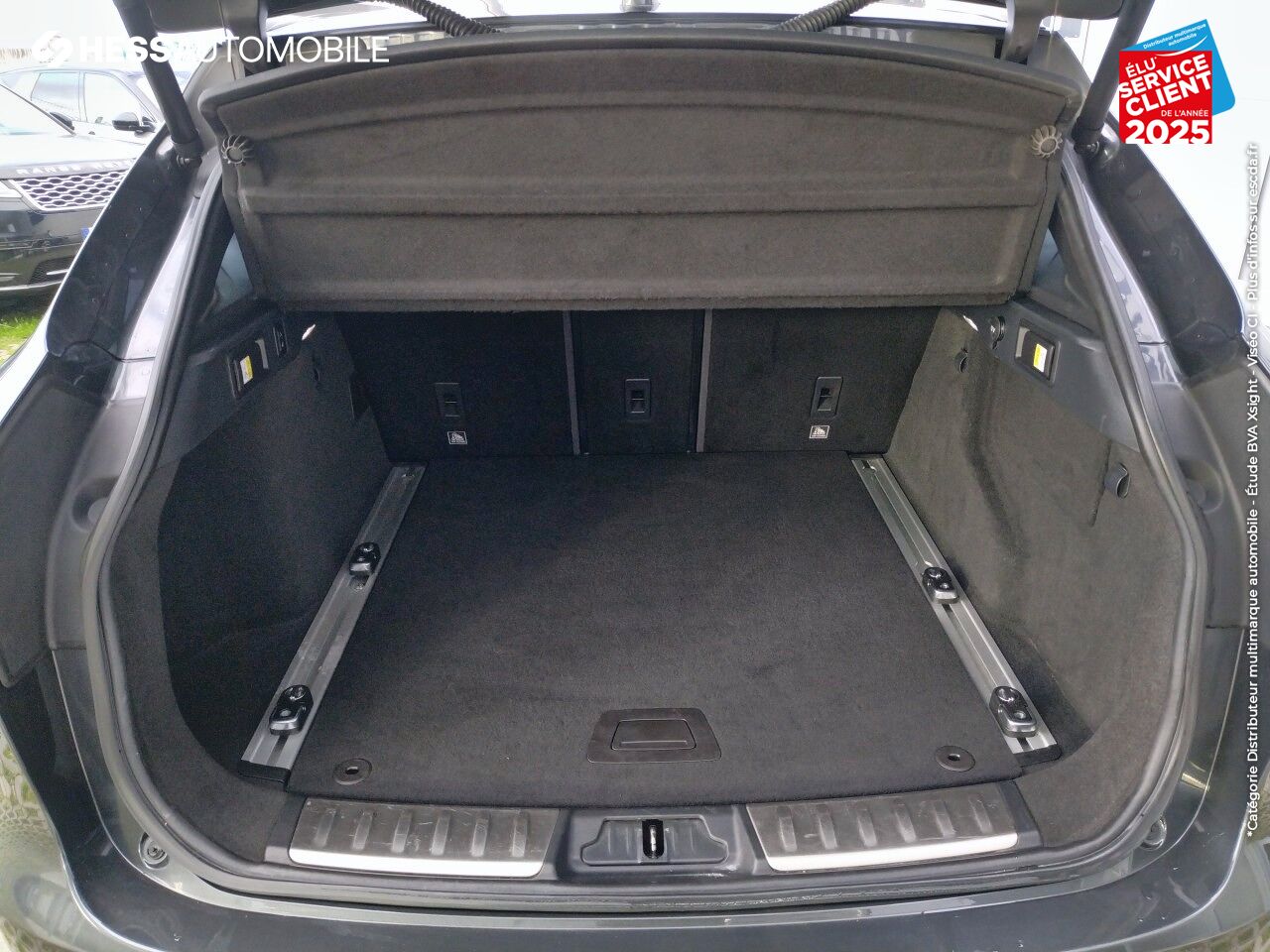Véhicule d'occasion JAGUAR F-PACE V6 3.0 SUPERCHARGED 380CH S 4X4 BVA8 TPANO GPS chez Peugeot Hirson