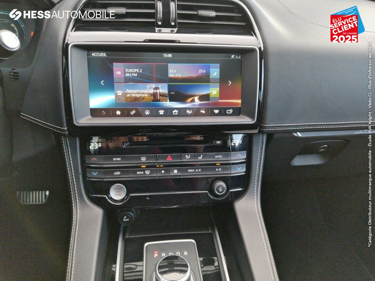 Véhicule d'occasion JAGUAR F-PACE V6 3.0 SUPERCHARGED 380CH S 4X4 BVA8 TPANO GPS chez Peugeot Hirson