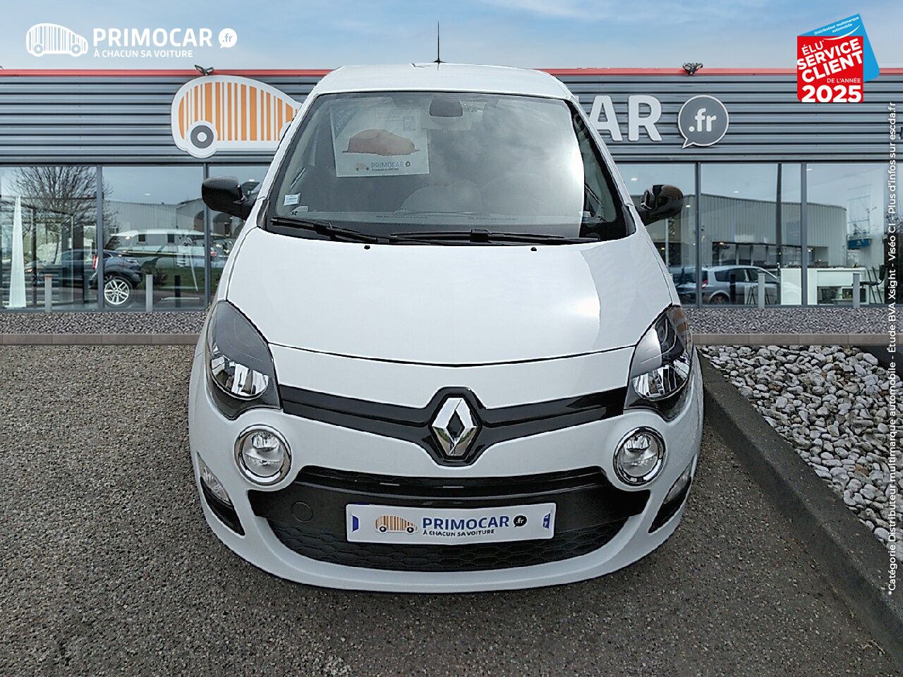 Véhicule d'occasion RENAULT TWINGO 1.2 LEV 16V 75CH AUTHENTIQUE chez Primocar