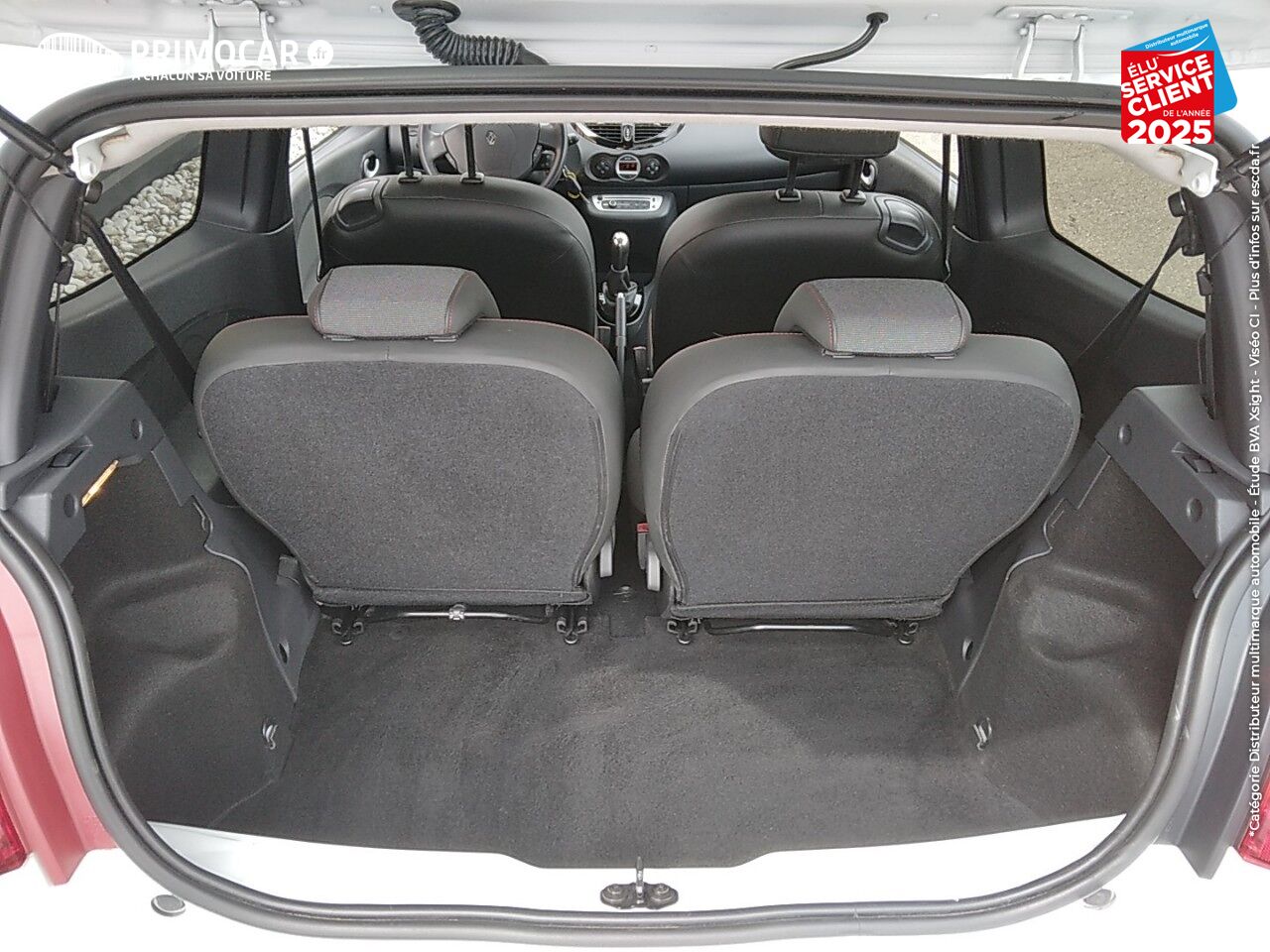 Véhicule d'occasion RENAULT TWINGO 1.2 LEV 16V 75CH AUTHENTIQUE chez Primocar