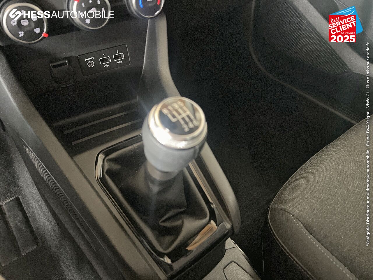 Véhicule d'occasion RENAULT CLIO 1.0 TCE 90CH EQUILIBRE RADAR AR chez Toyota Bar le Duc