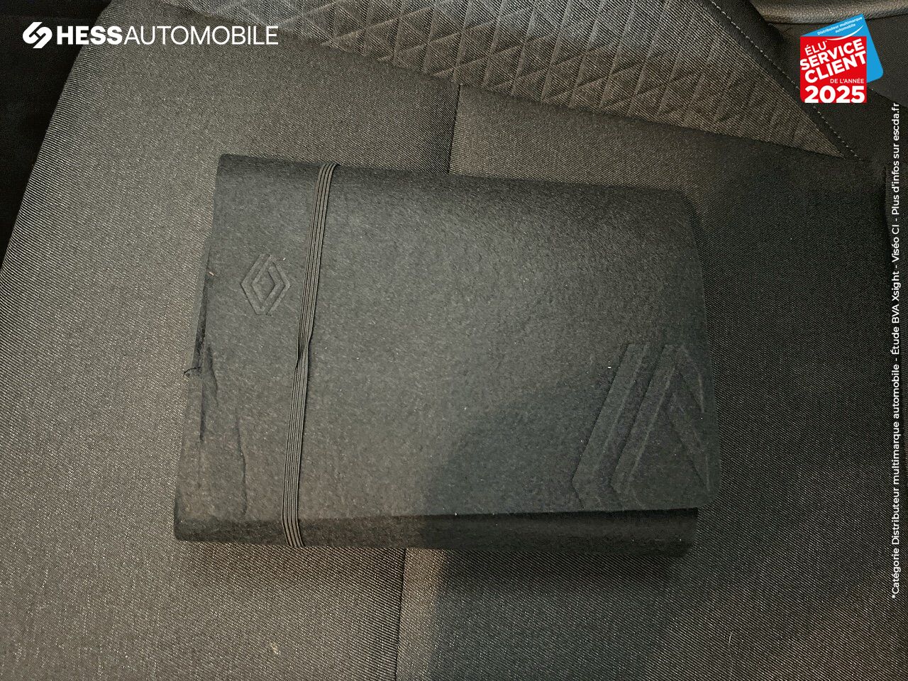Véhicule d'occasion RENAULT CLIO 1.0 TCE 90CH EQUILIBRE RADAR AR chez Toyota Bar le Duc