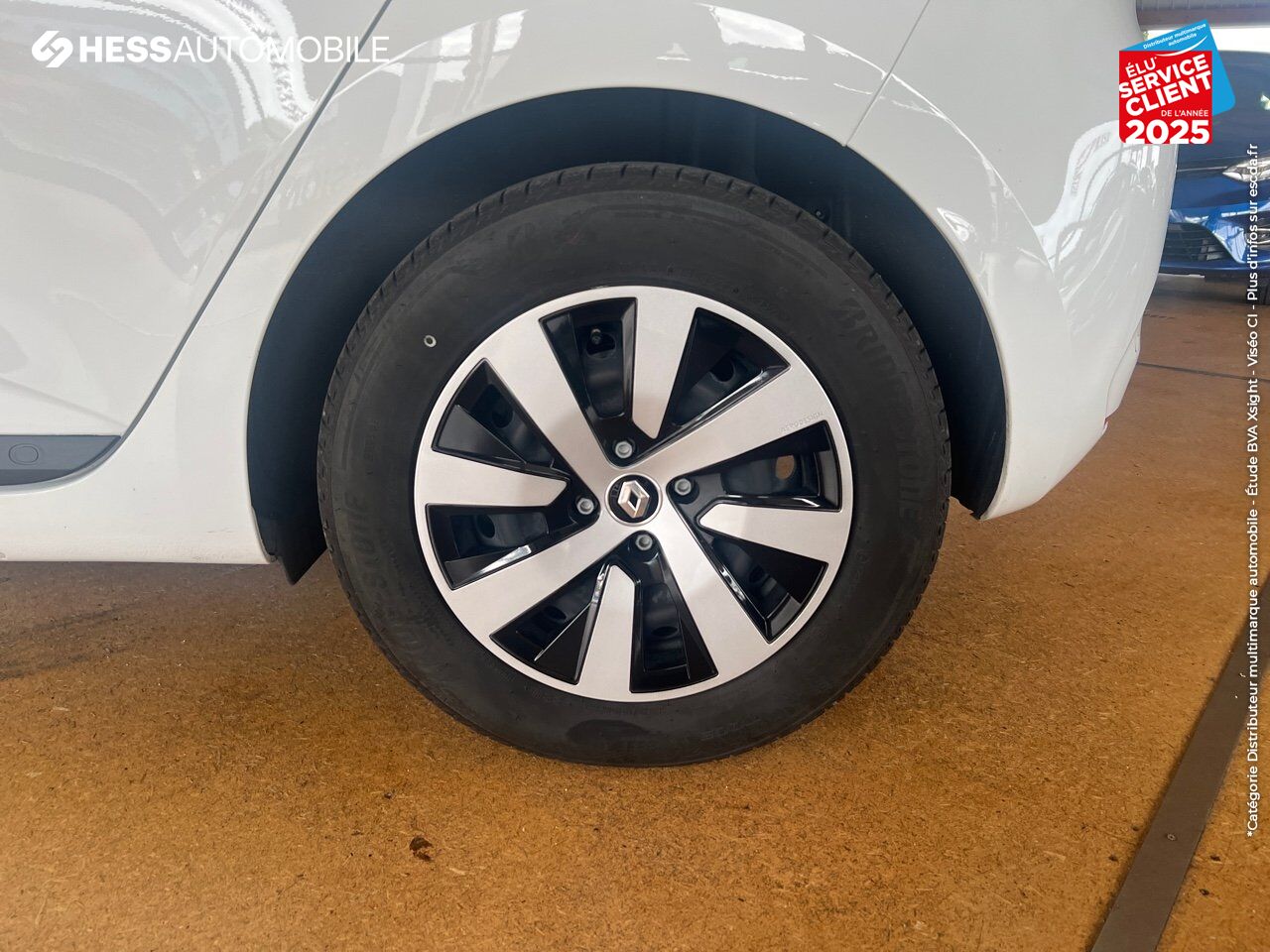 Véhicule d'occasion RENAULT CLIO 1.0 TCE 90CH EQUILIBRE RADAR AR chez Toyota Bar le Duc