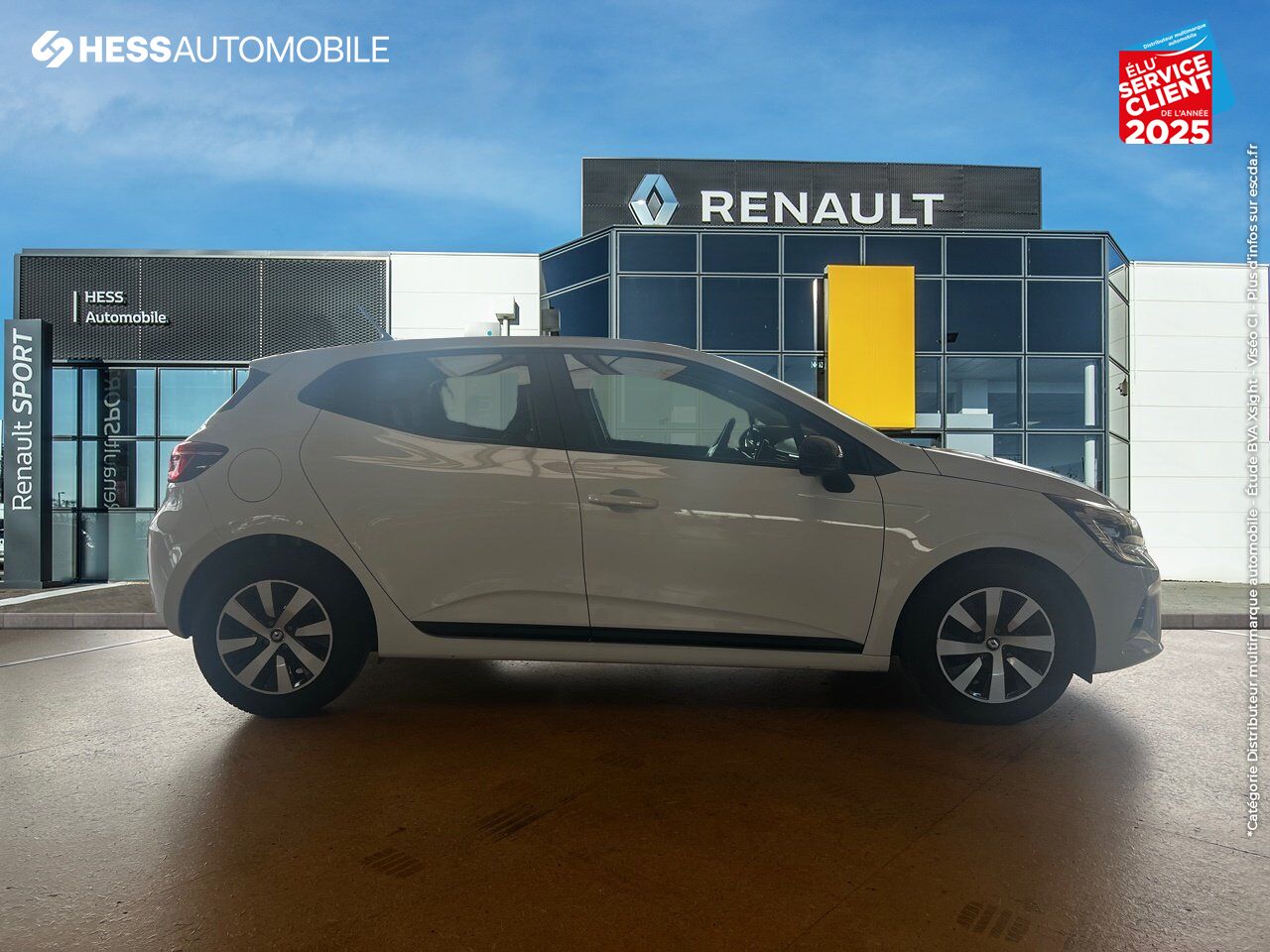 Véhicule d'occasion RENAULT CLIO 1.0 TCE 90CH EQUILIBRE RADAR AR chez Toyota Bar le Duc