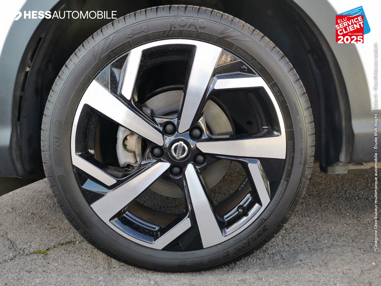 Véhicule d'occasion NISSAN QASHQAI 1.5 DCI 115CH TEKNA DCT 2019 TPANO CAMERA GPS CUIR SIEGES CHAUF chez Nissan Thionville