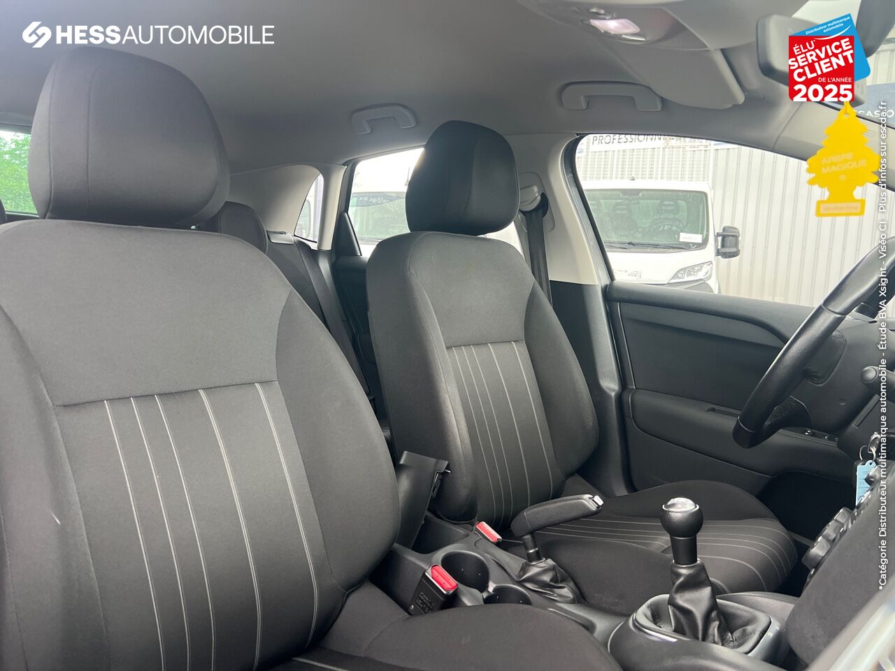 Véhicule d'occasion CITROEN C4 PURETECH 110CH FEEL chez Renault Saint-Louis