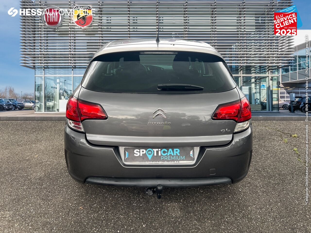 Véhicule d'occasion CITROEN C4 PURETECH 110CH FEEL chez Renault Saint-Louis