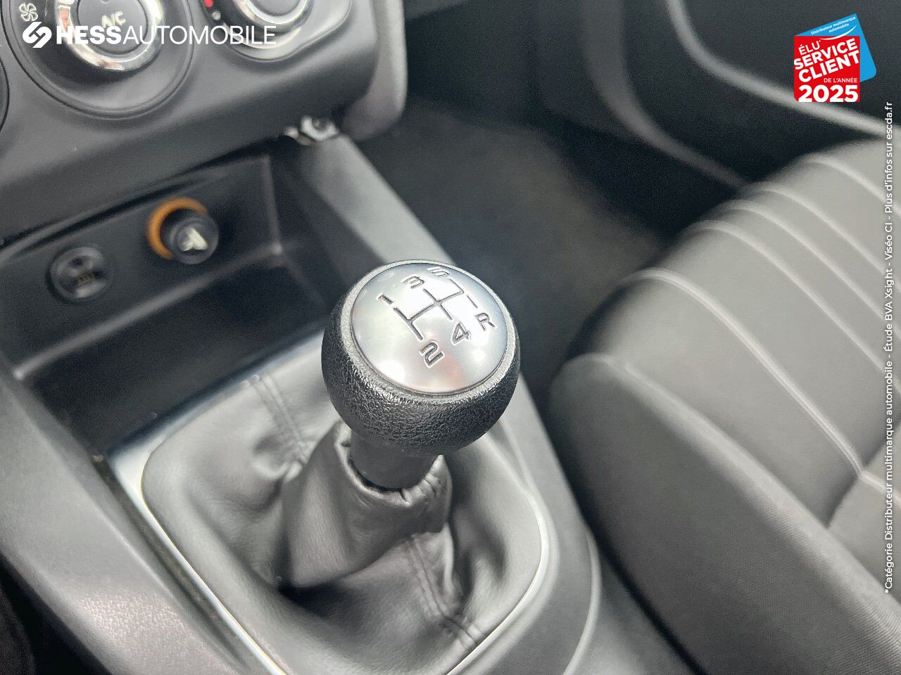 Véhicule d'occasion CITROEN C4 PURETECH 110CH FEEL chez Renault Saint-Louis