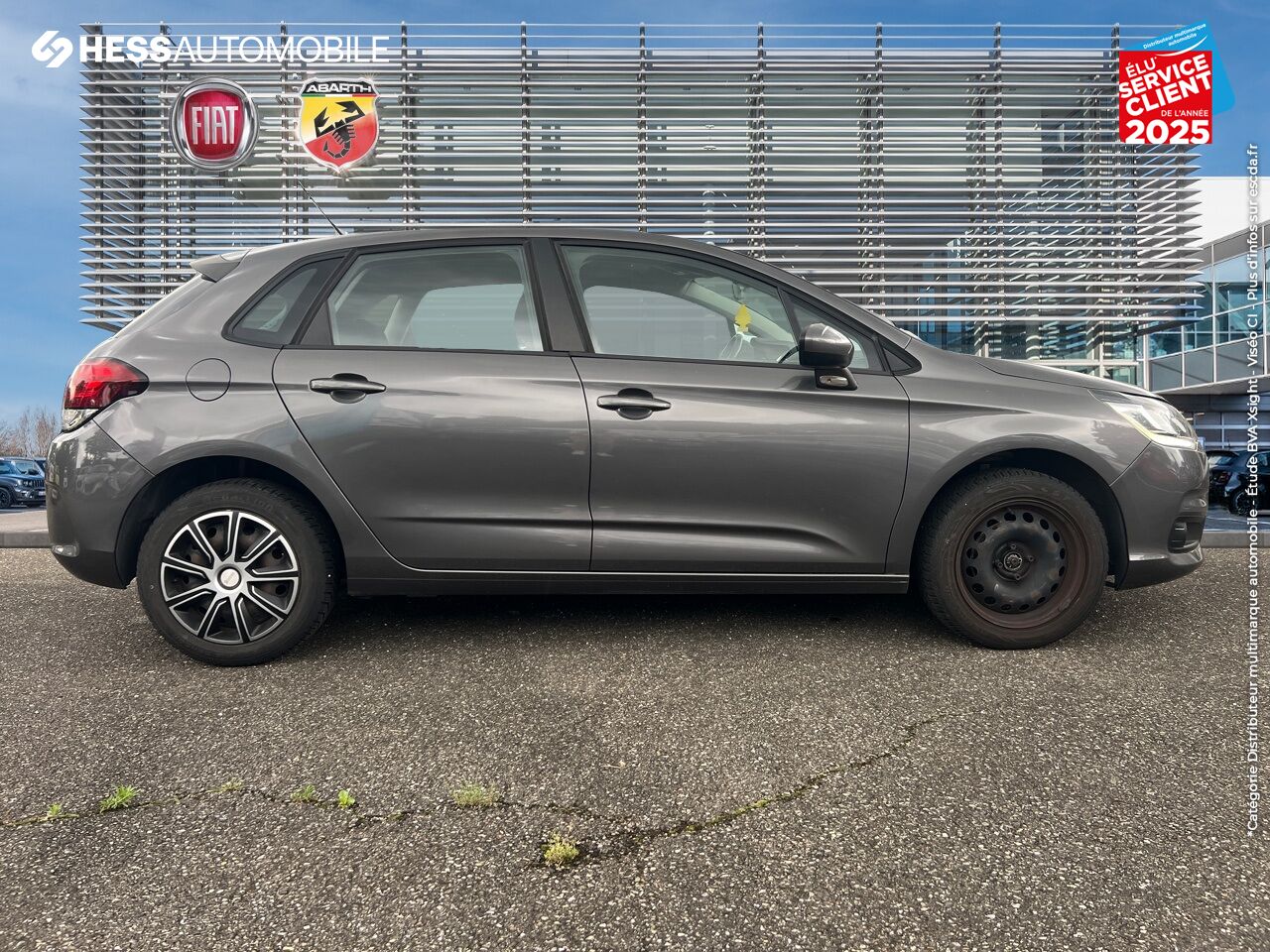Véhicule d'occasion CITROEN C4 PURETECH 110CH FEEL chez Renault Saint-Louis