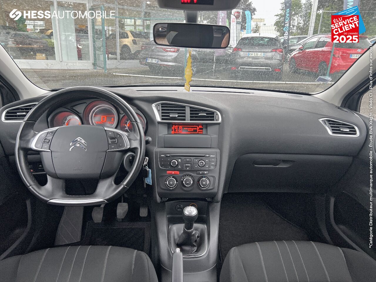 Véhicule d'occasion CITROEN C4 PURETECH 110CH FEEL chez Renault Saint-Louis