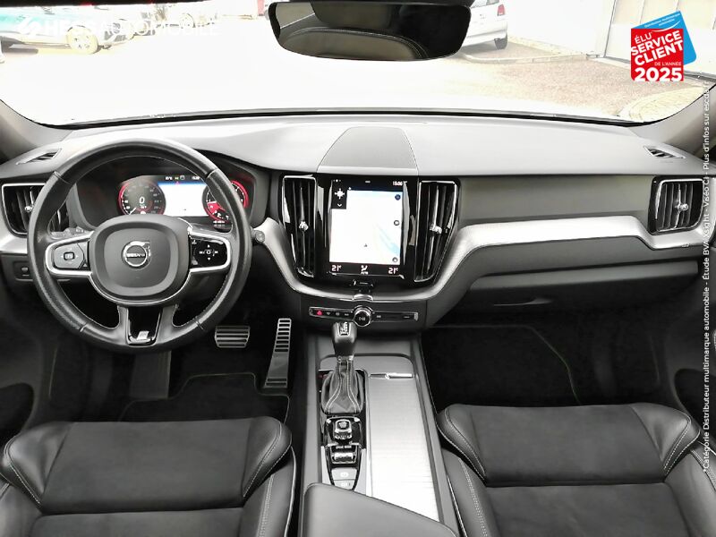 Véhicule d'occasion VOLVO XC60 D4 ADBLUE 190CH R-DESIGN GEARTRONIC GPS CAMERA ATTELAGE chez Volvo Metz