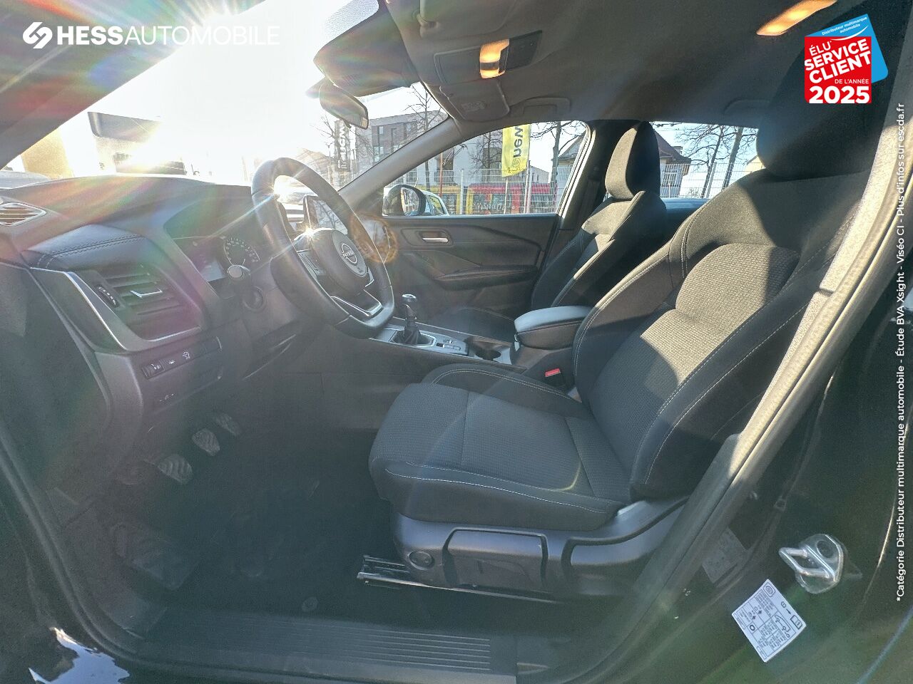 Véhicule d'occasion NISSAN QASHQAI 1.3 MILD HYBRID 140CH BUSINESS EDITION 2022 chez Toyota Sarreguemines