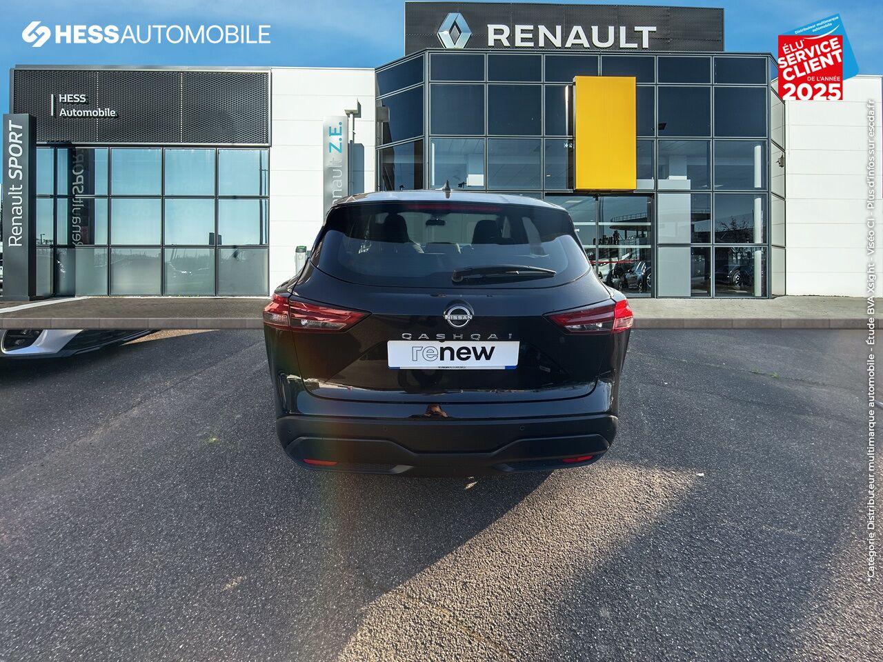 Véhicule d'occasion NISSAN QASHQAI 1.3 MILD HYBRID 140CH BUSINESS EDITION 2022 chez Toyota Sarreguemines