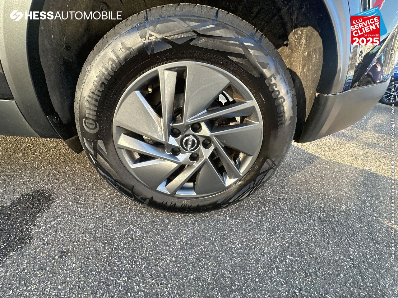 Véhicule d'occasion NISSAN QASHQAI 1.3 MILD HYBRID 140CH BUSINESS EDITION 2022 chez Toyota Sarreguemines