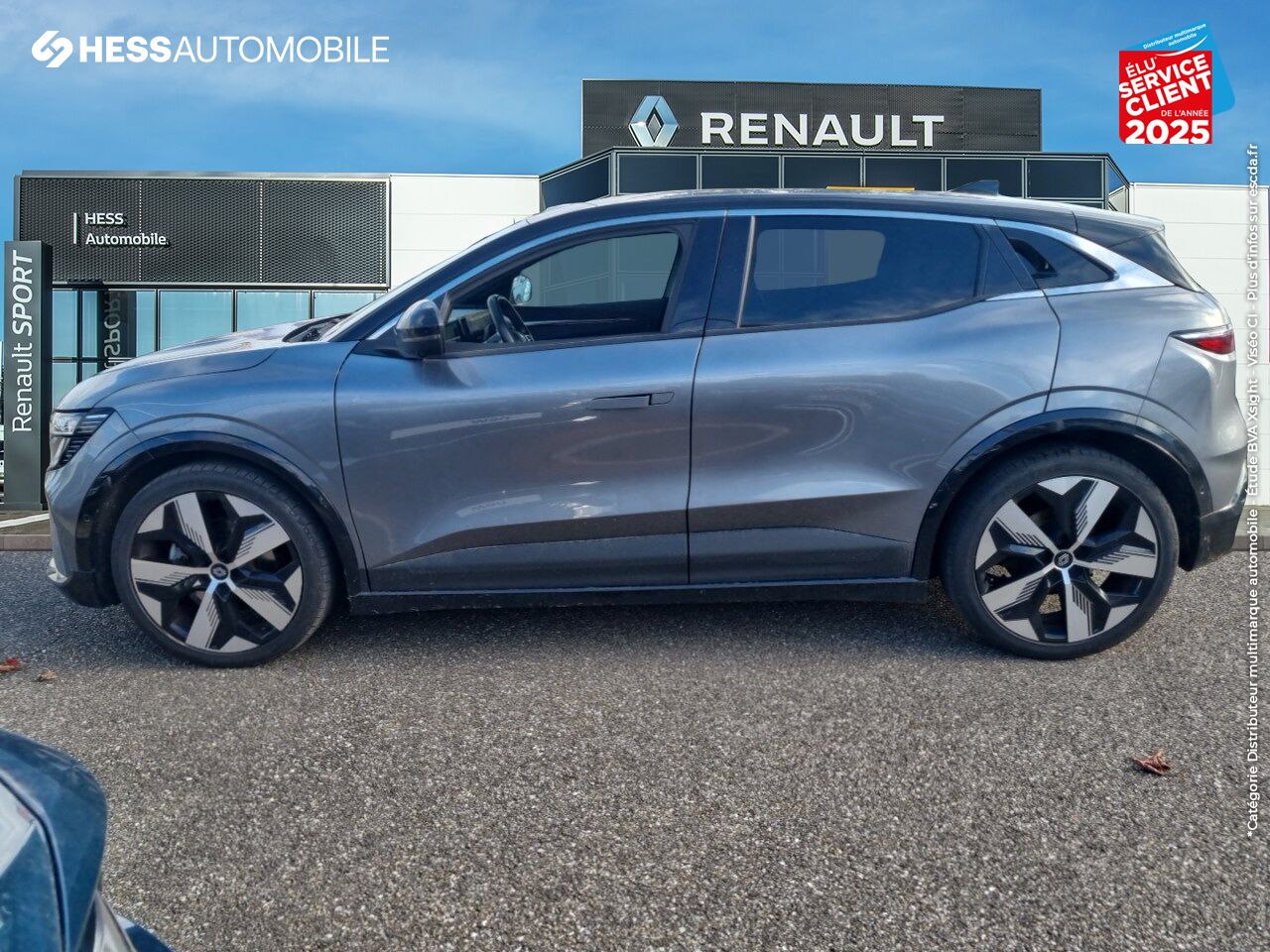 Véhicule d'occasion RENAULT MEGANE E-TECH ELECTRIC EV60 220CH TECHNO SUPER CHARGE chez Renault Saint-Louis