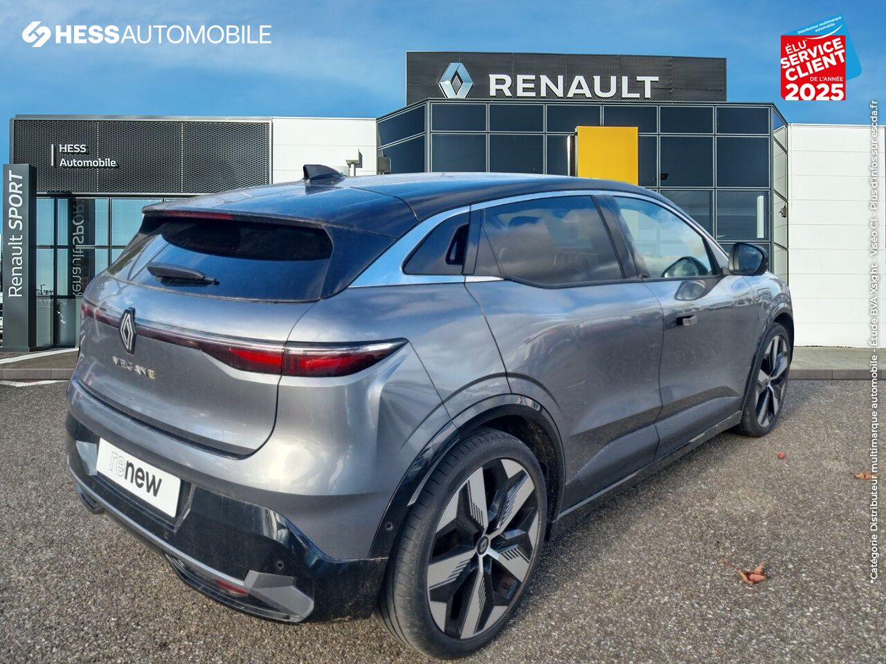 Véhicule d'occasion RENAULT MEGANE E-TECH ELECTRIC EV60 220CH TECHNO SUPER CHARGE chez Renault Saint-Louis