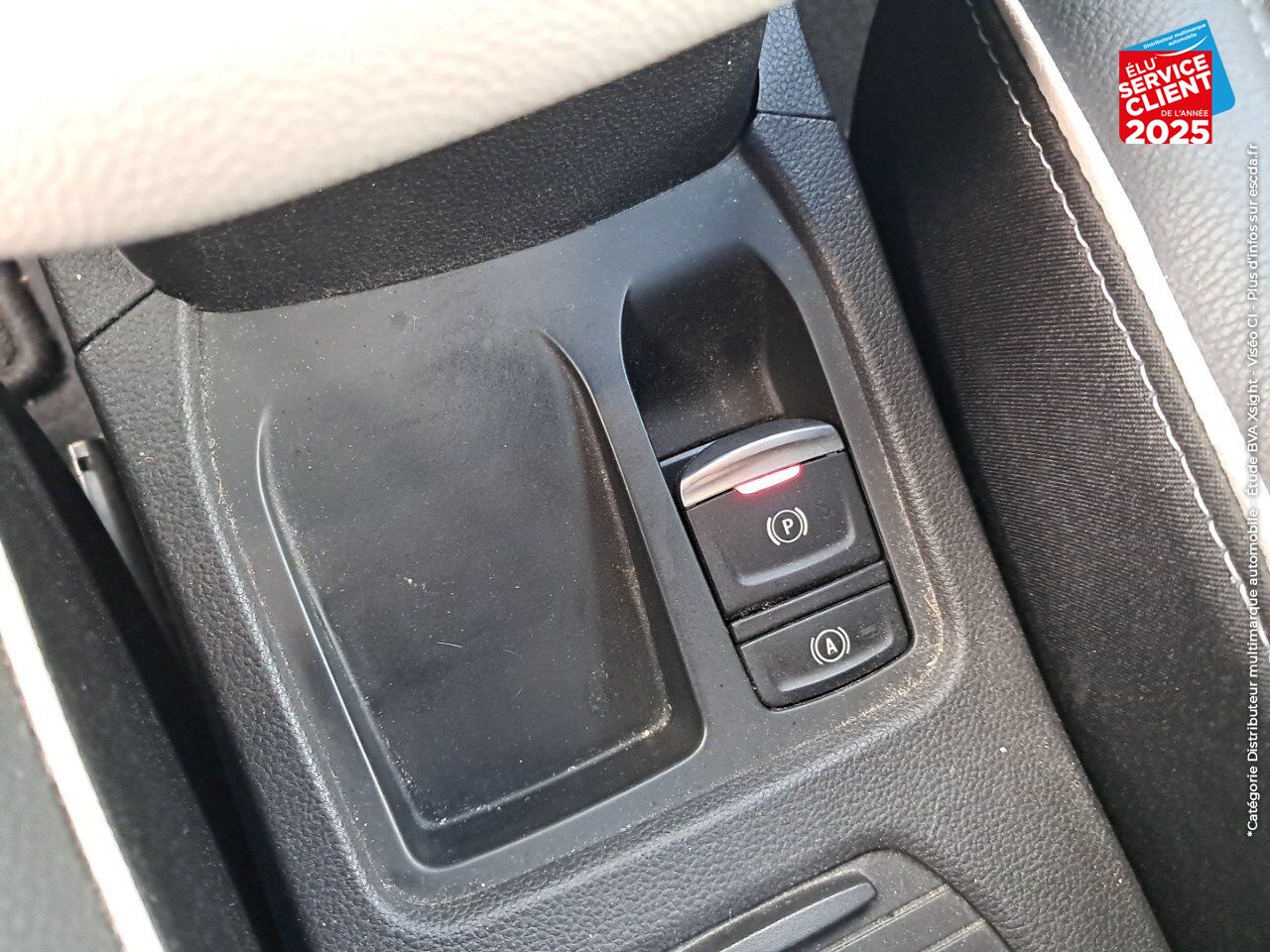 Véhicule d'occasion RENAULT CLIO 1.6 E-TECH 140CH INTENS -21 chez Dacia Mulhouse