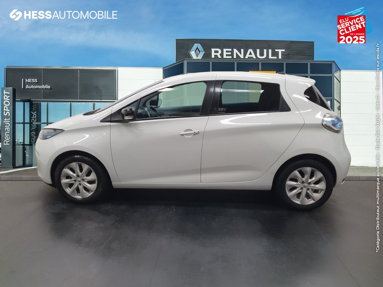 Véhicule d'occasion RENAULT ZOE INTENS CHARGE RAPIDE GPS CAMERA chez Renault Strasbourg