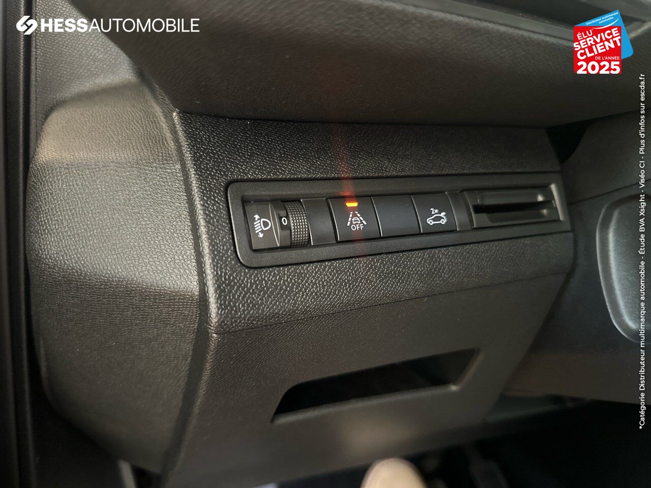 Véhicule d'occasion PEUGEOT 3008 1.5 BLUEHDI 130CH S/S ALLURE PACK EAT8 GPS CAMERA chez Toyota Sarreguemines