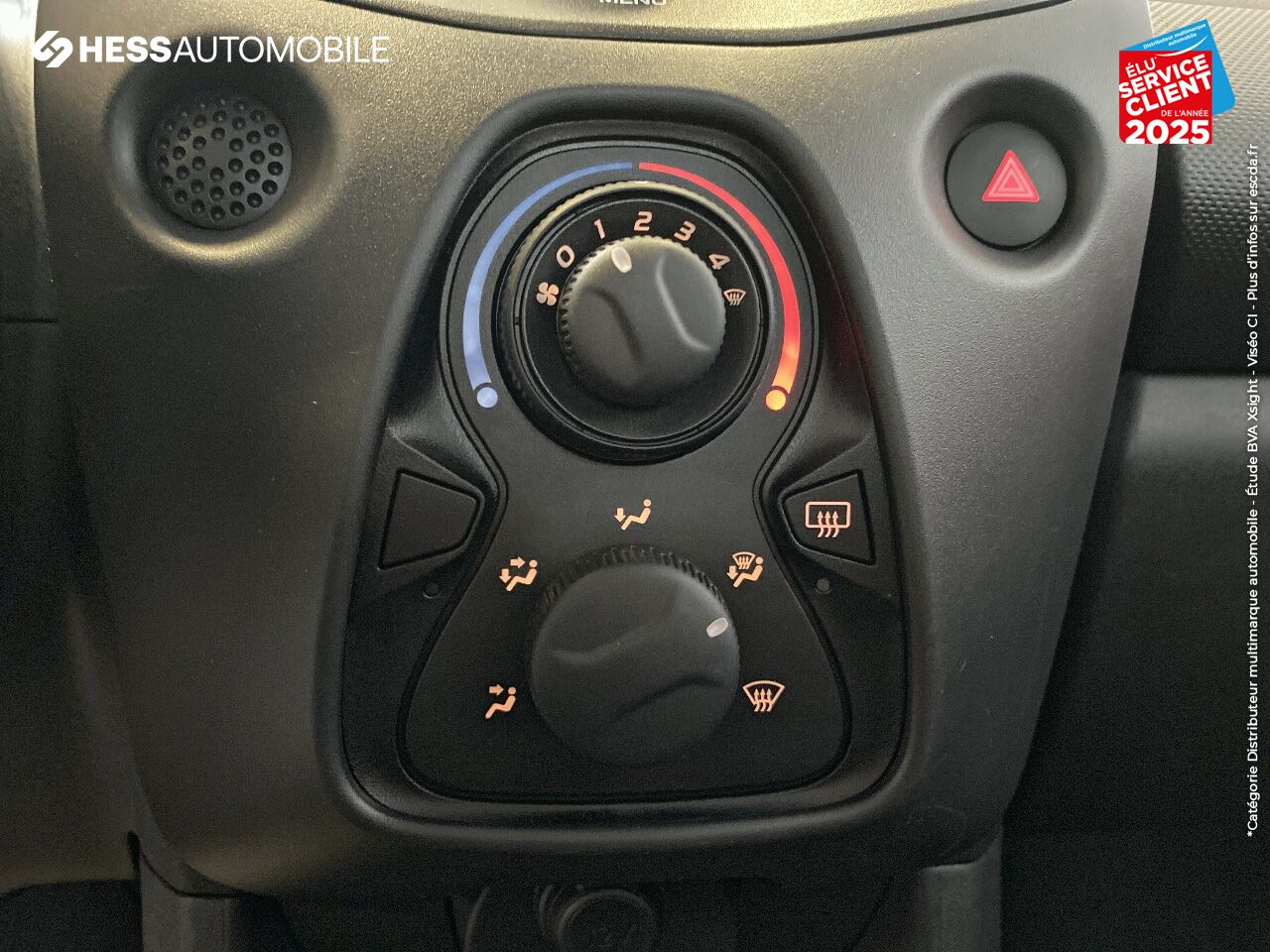 Véhicule d'occasion PEUGEOT 108 VTI 72 LIKE S/S 85G 5P chez Peugeot Sedan