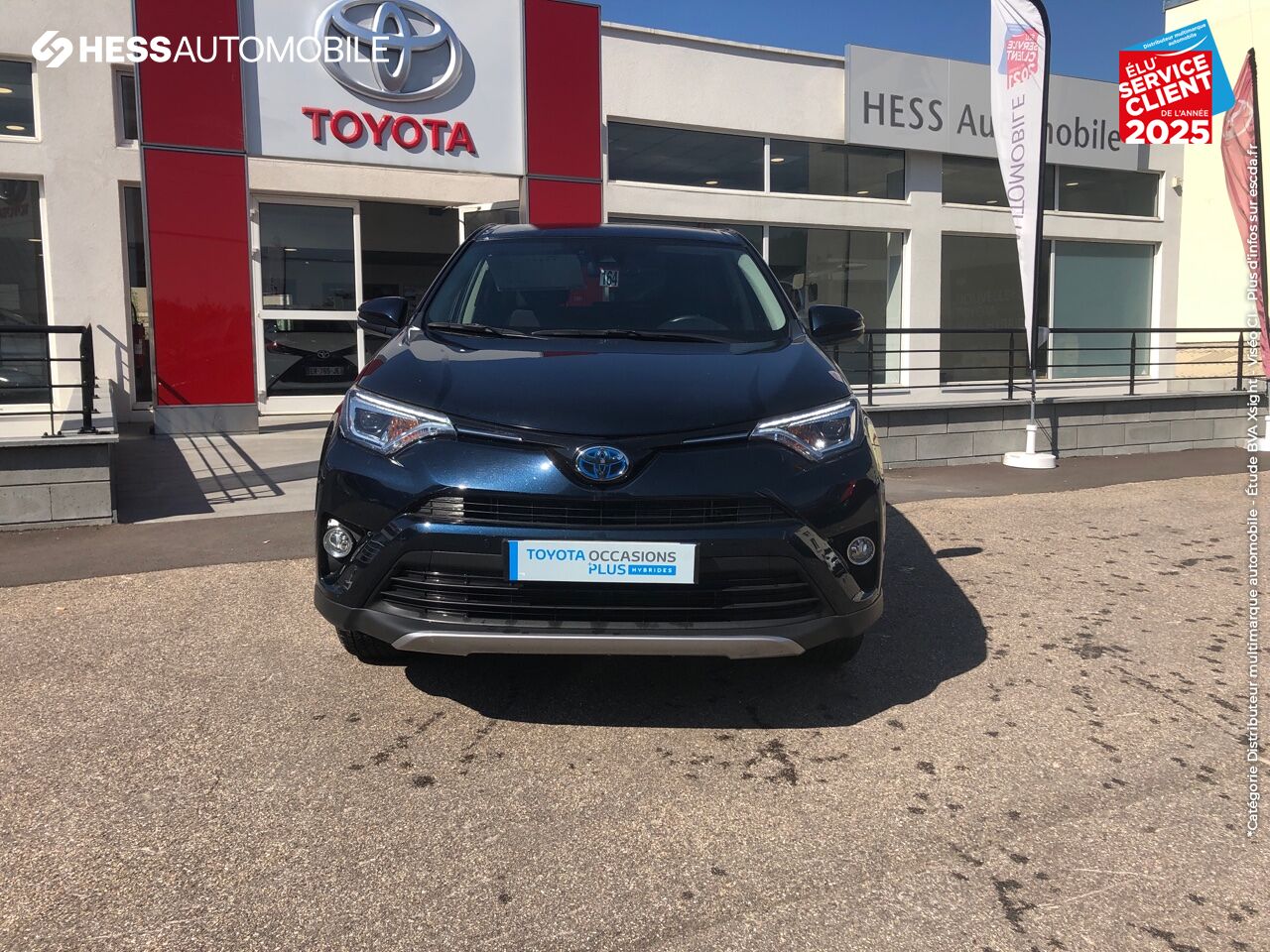 Véhicule d'occasion TOYOTA RAV4 197 HYBRIDE DYNAMIC EDITION AWD CVT GPS CAMERA chez Toyota Longwy