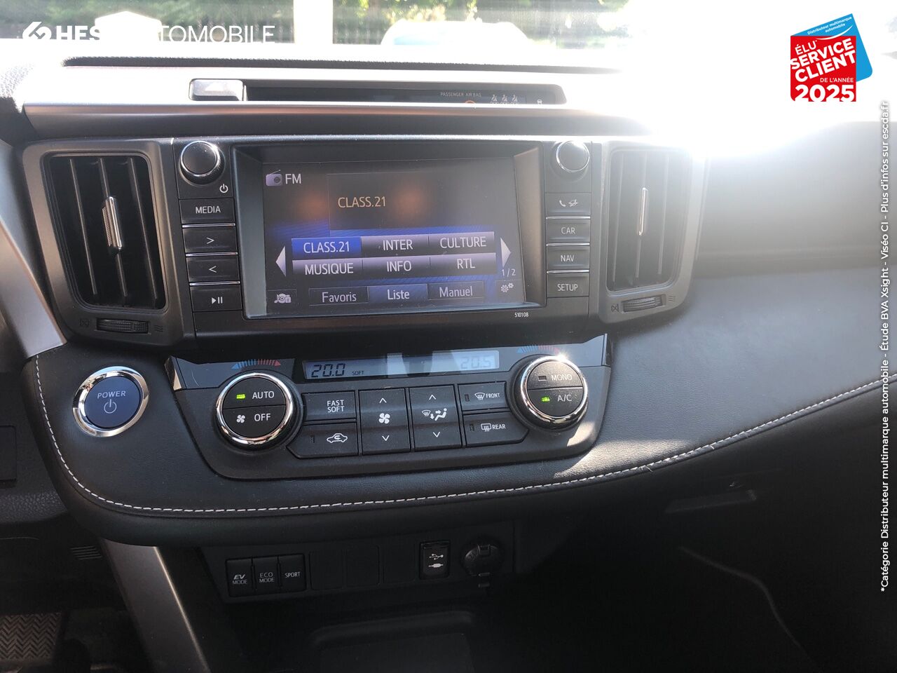 Véhicule d'occasion TOYOTA RAV4 197 HYBRIDE DYNAMIC EDITION AWD CVT GPS CAMERA chez Toyota Longwy