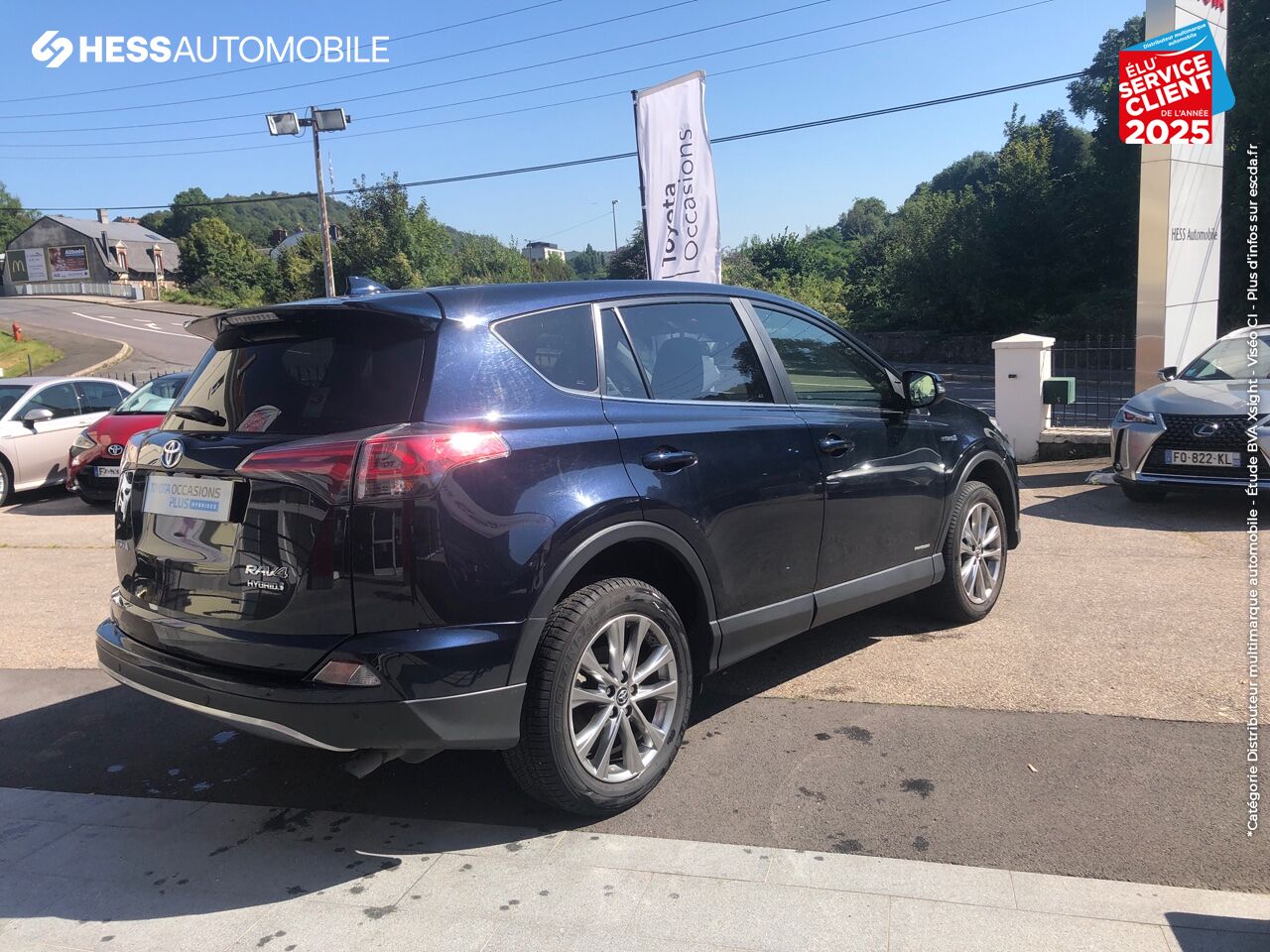 Véhicule d'occasion TOYOTA RAV4 197 HYBRIDE DYNAMIC EDITION AWD CVT GPS CAMERA chez Toyota Longwy