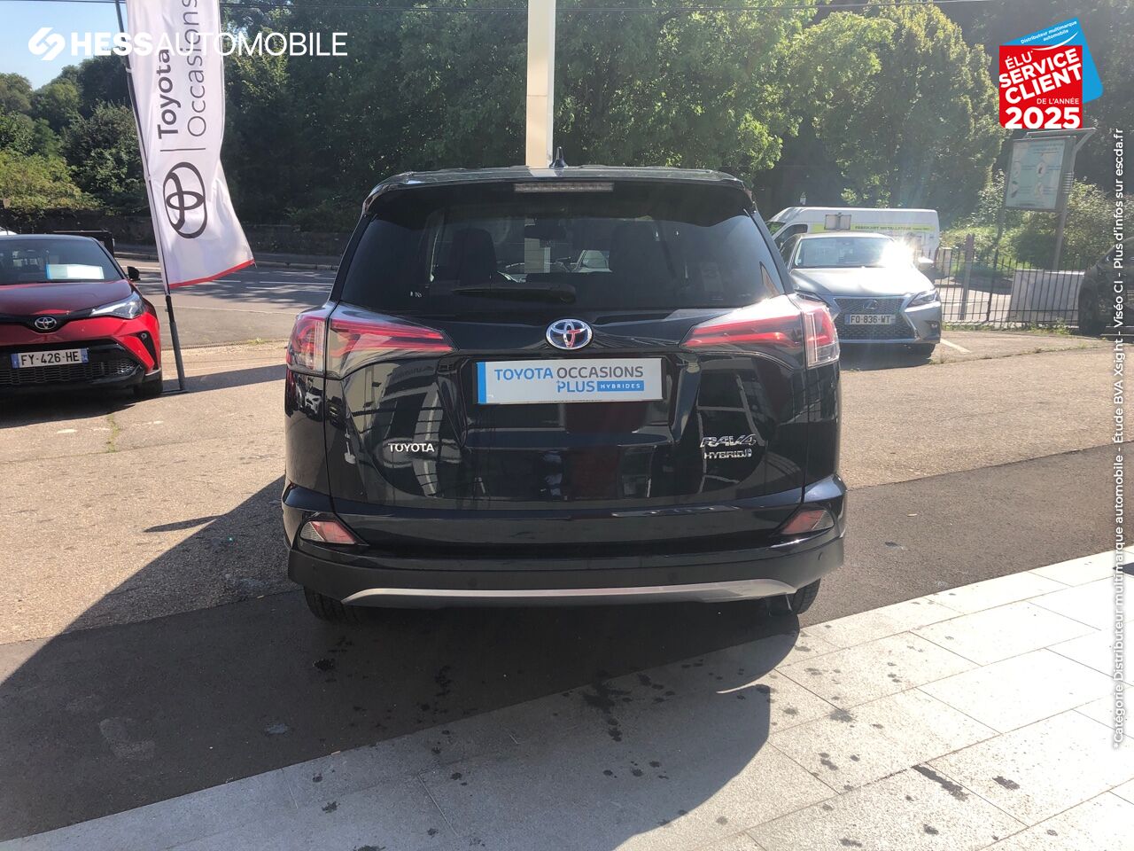 Véhicule d'occasion TOYOTA RAV4 197 HYBRIDE DYNAMIC EDITION AWD CVT GPS CAMERA chez Toyota Longwy