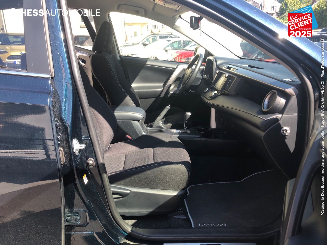 Véhicule d'occasion TOYOTA RAV4 197 HYBRIDE DYNAMIC EDITION AWD CVT GPS CAMERA chez Toyota Longwy
