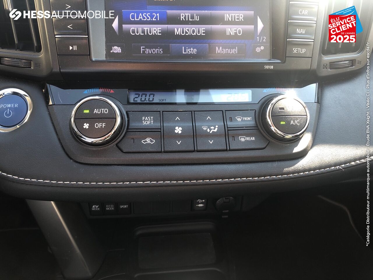 Véhicule d'occasion TOYOTA RAV4 197 HYBRIDE DYNAMIC EDITION AWD CVT GPS CAMERA chez Toyota Longwy