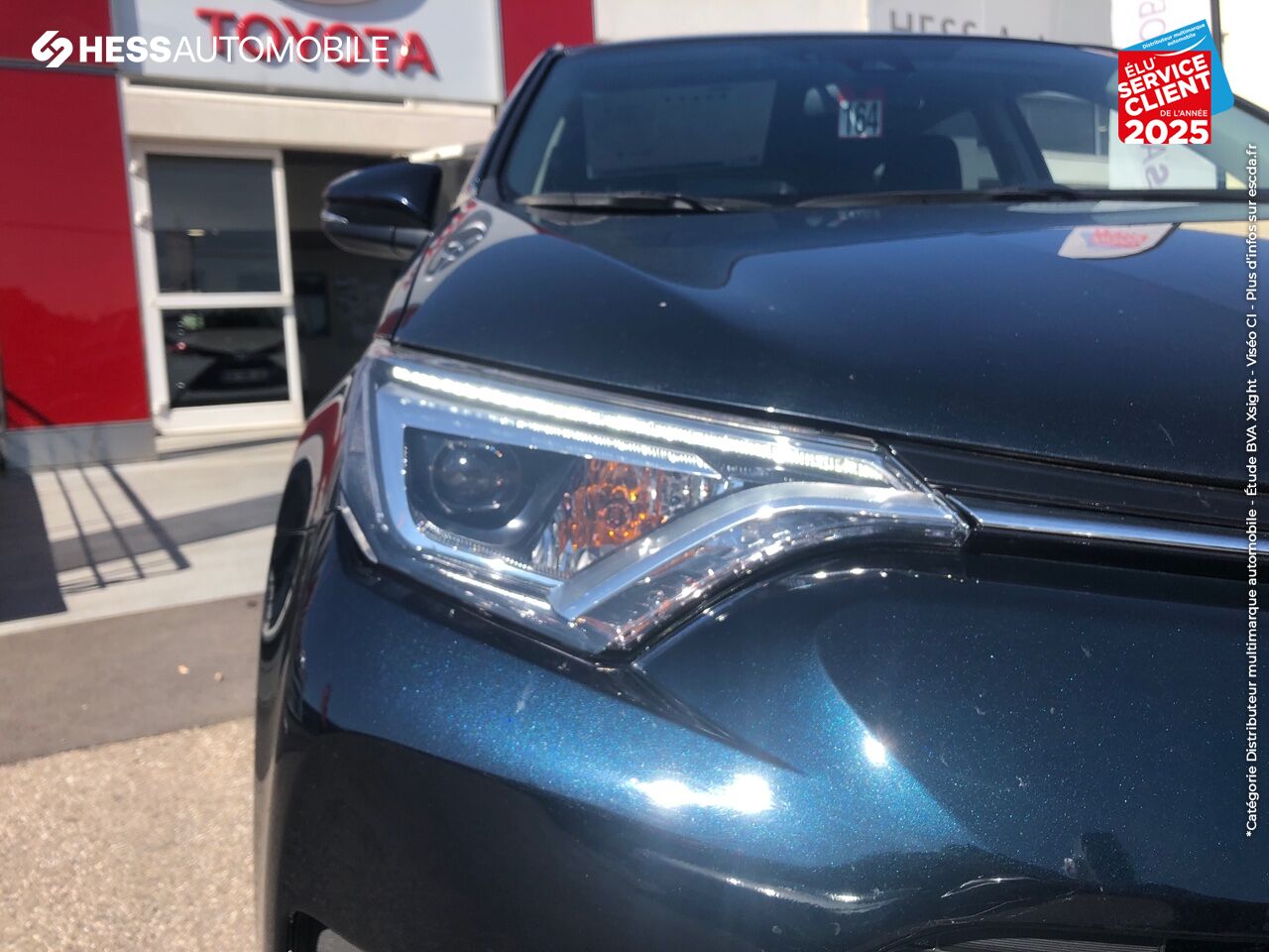 Véhicule d'occasion TOYOTA RAV4 197 HYBRIDE DYNAMIC EDITION AWD CVT GPS CAMERA chez Toyota Longwy