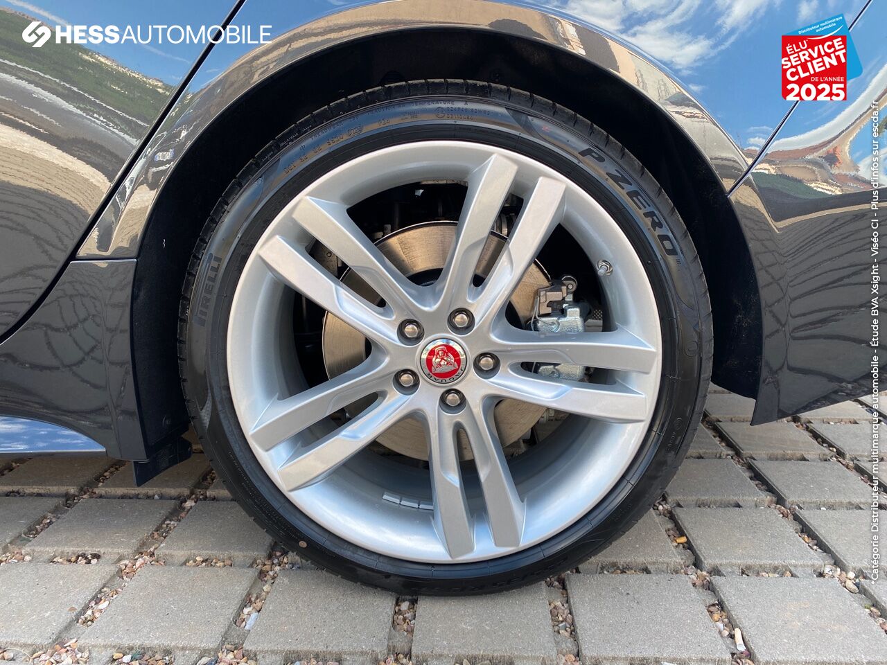 Véhicule d'occasion JAGUAR XE 2.0 D180CH R-DYNAMIC SE BVA8 chez Jaguar Metz
