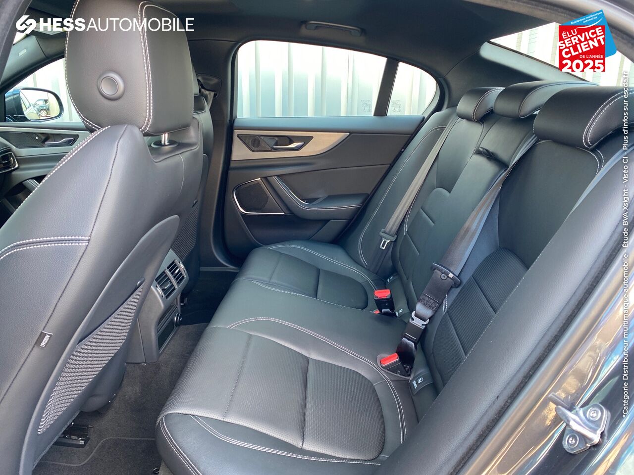 Véhicule d'occasion JAGUAR XE 2.0 D180CH R-DYNAMIC SE BVA8 chez Jaguar Metz