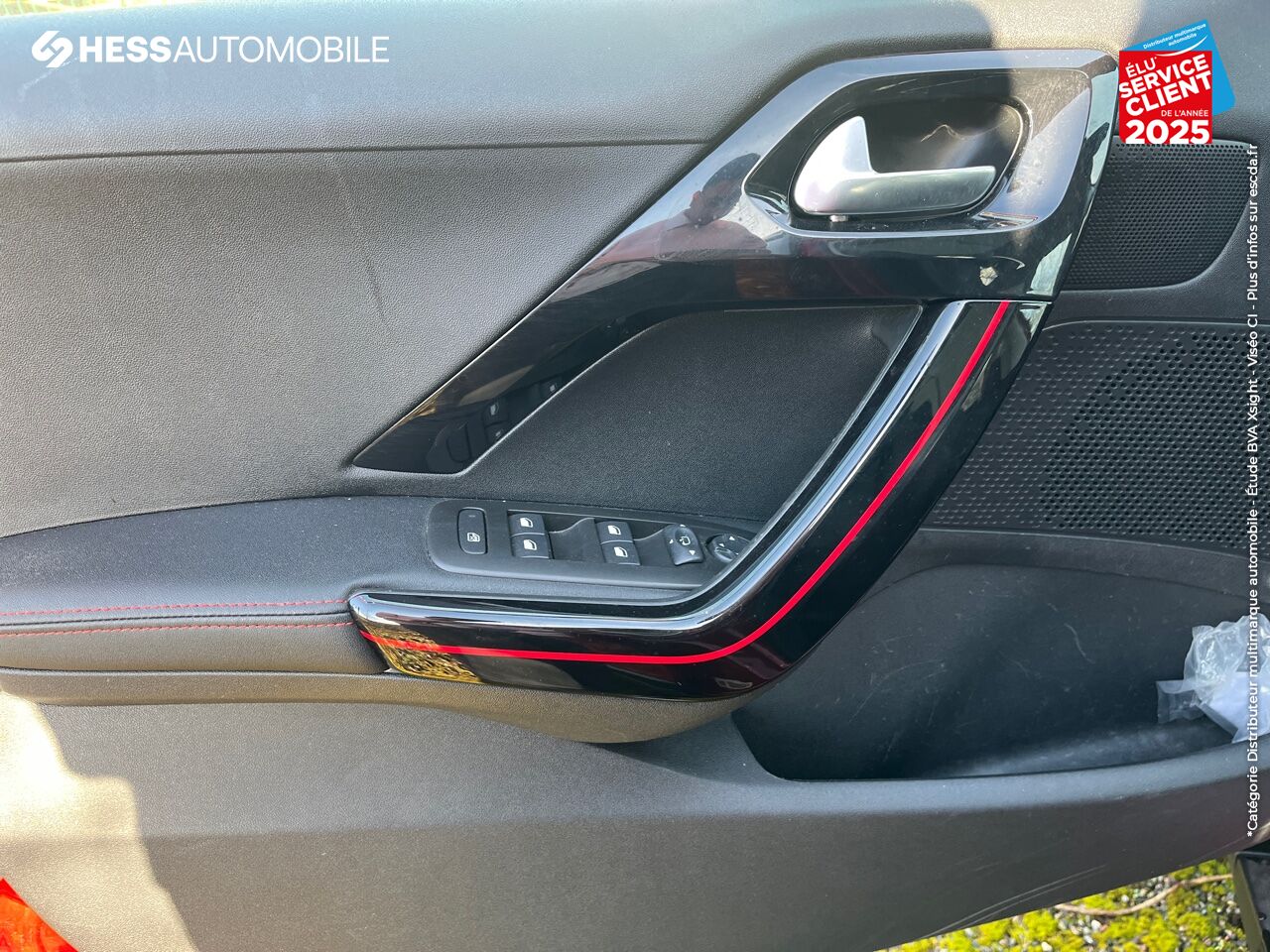 Véhicule d'occasion PEUGEOT 2008 1.2 PURETECH 110CH GT LINE SS chez Peugeot Reims