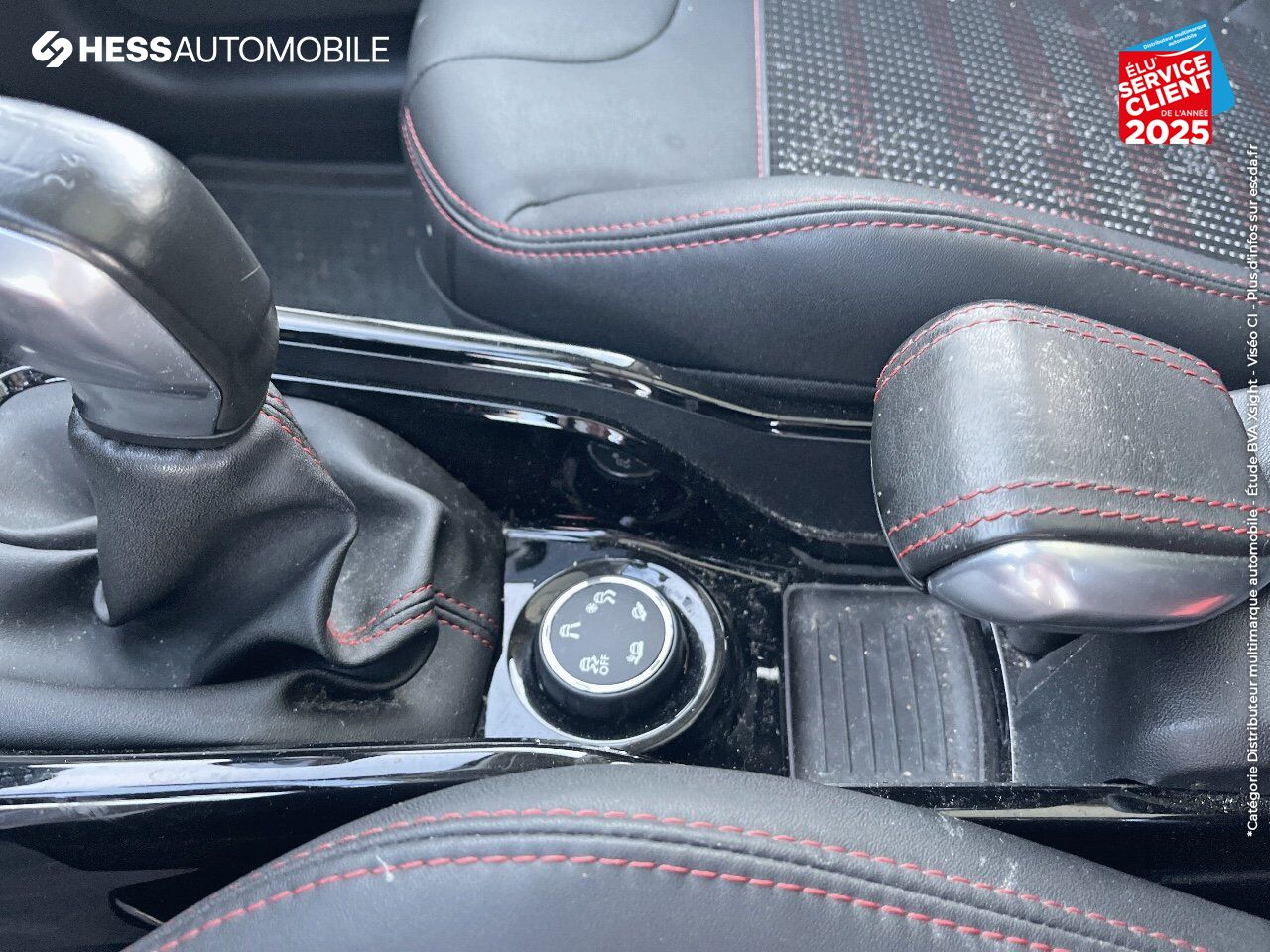 Véhicule d'occasion PEUGEOT 2008 1.2 PURETECH 110CH GT LINE SS chez Peugeot Reims