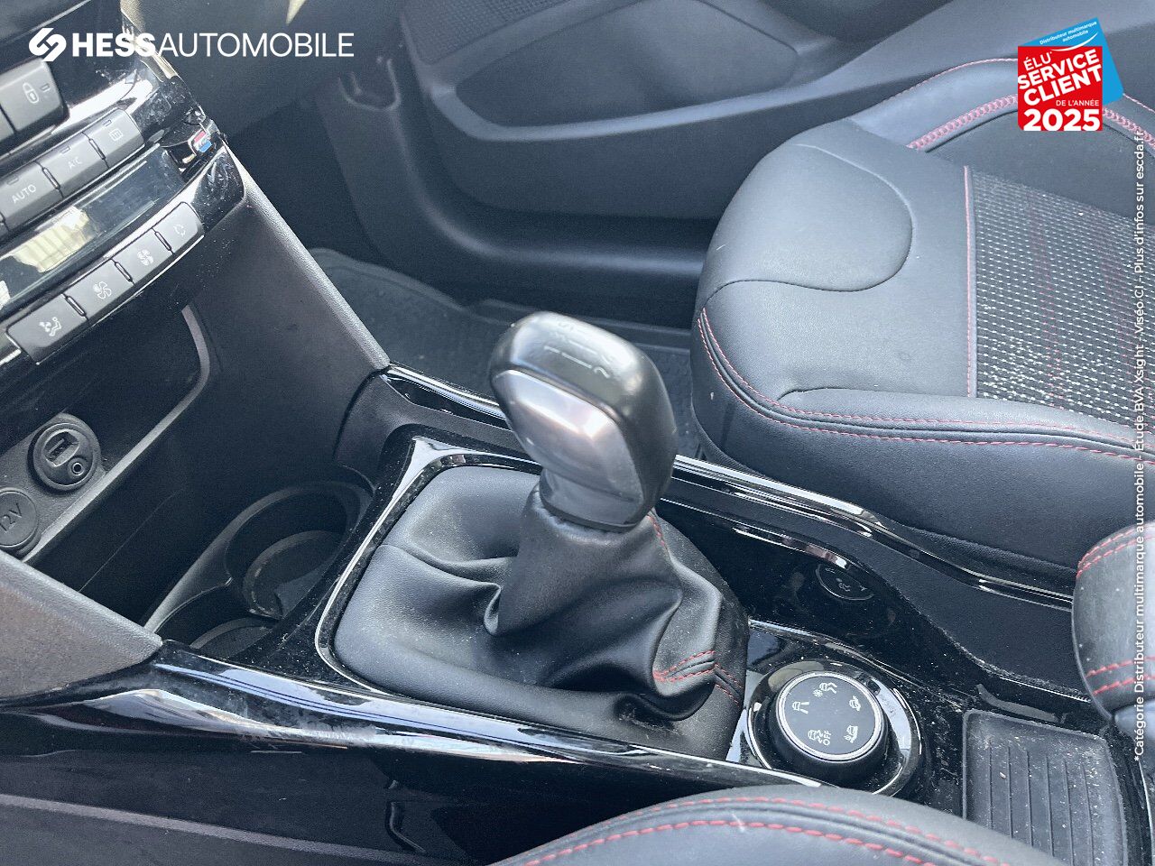 Véhicule d'occasion PEUGEOT 2008 1.2 PURETECH 110CH GT LINE SS chez Peugeot Reims
