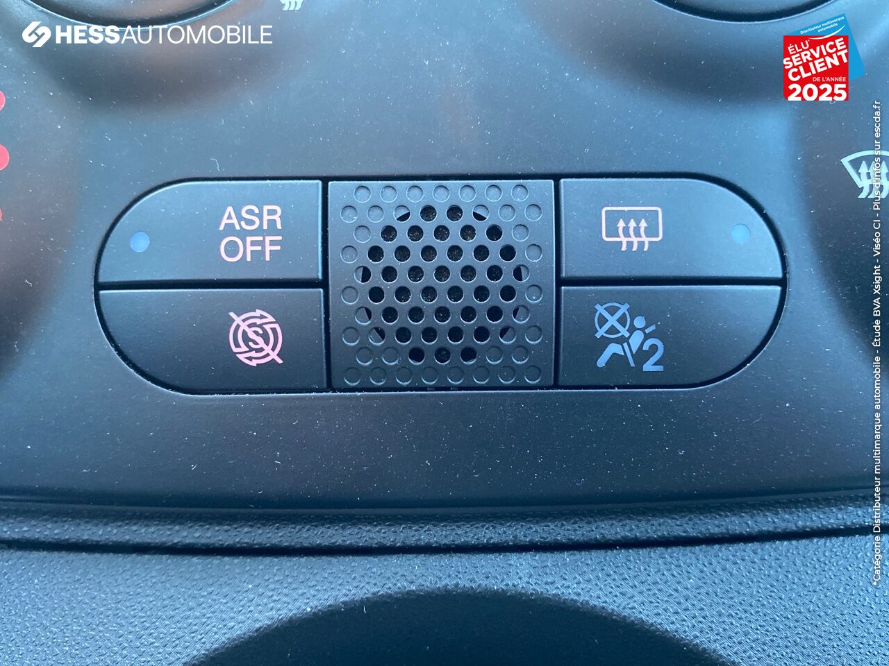 Véhicule d'occasion FIAT 500 1.2 8V 69CH LOUNGE RADAR AR TPANO chez Fiat Colmar
