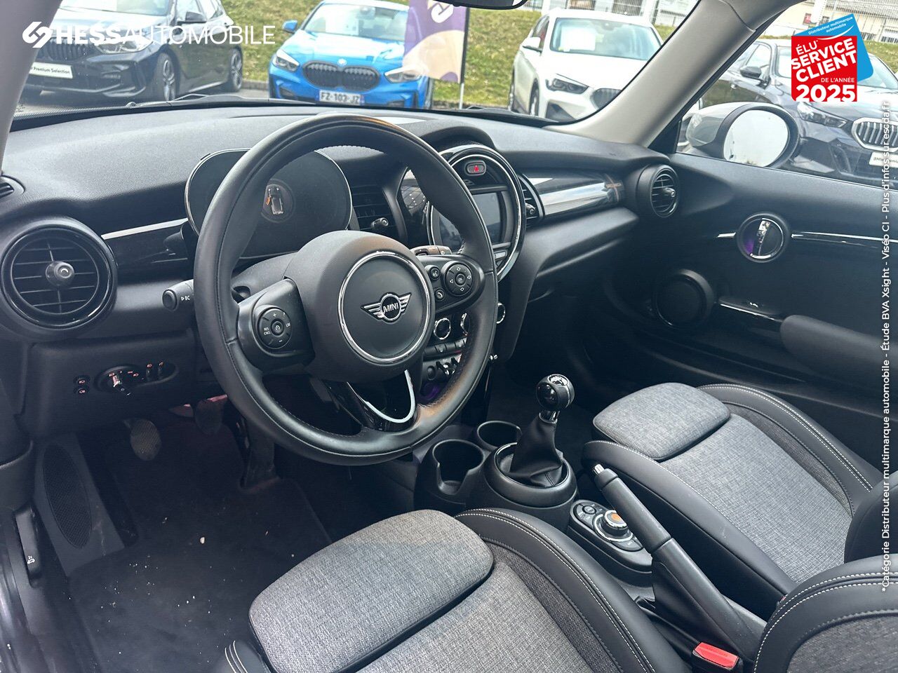 Véhicule d'occasion MINI MINI ONE 102CH EDITION GREENWICH TPANO chez Toyota Thionville