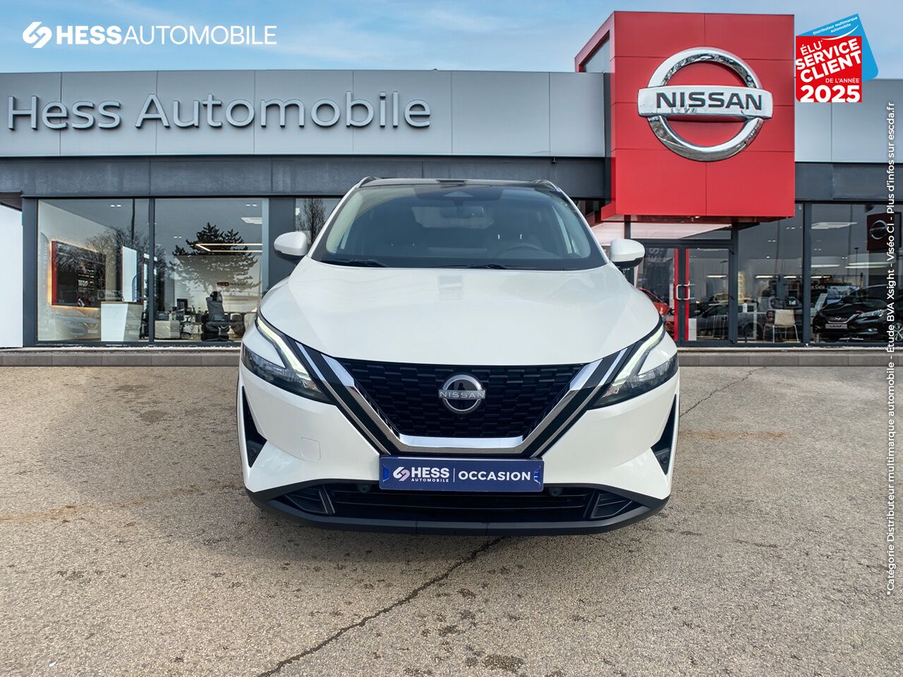 Véhicule d'occasion NISSAN QASHQAI 1.3 MILD HYBRID 140CH N-CONNECTA 2022 chez Nissan Besançon