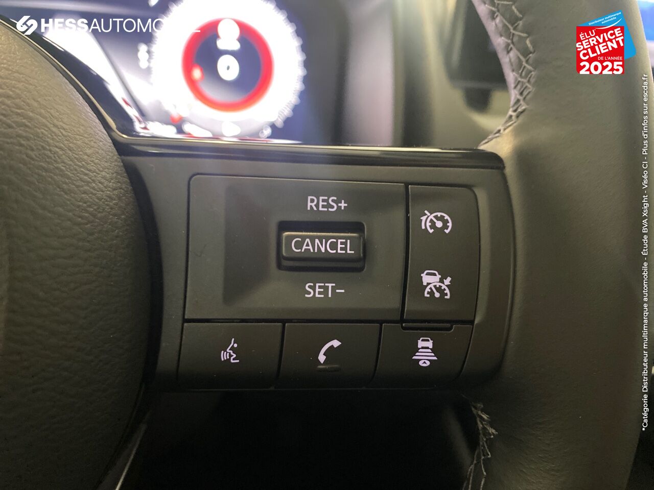 Véhicule d'occasion NISSAN QASHQAI 1.3 MILD HYBRID 140CH N-CONNECTA 2022 chez Nissan Besançon