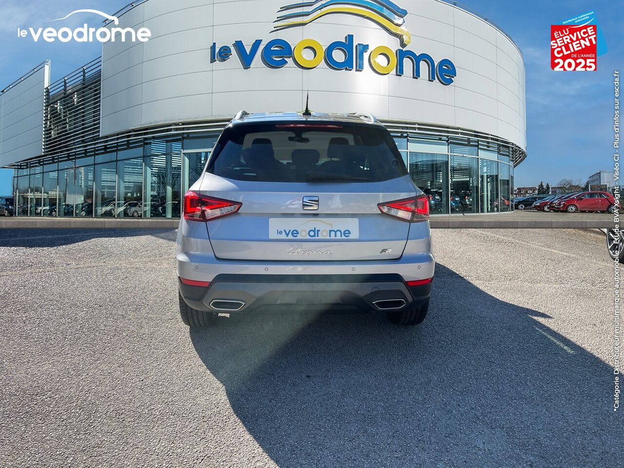 Véhicule d'occasion SEAT ARONA 1.0 TSI 110CH FR DSG7 chez Le Veodrome