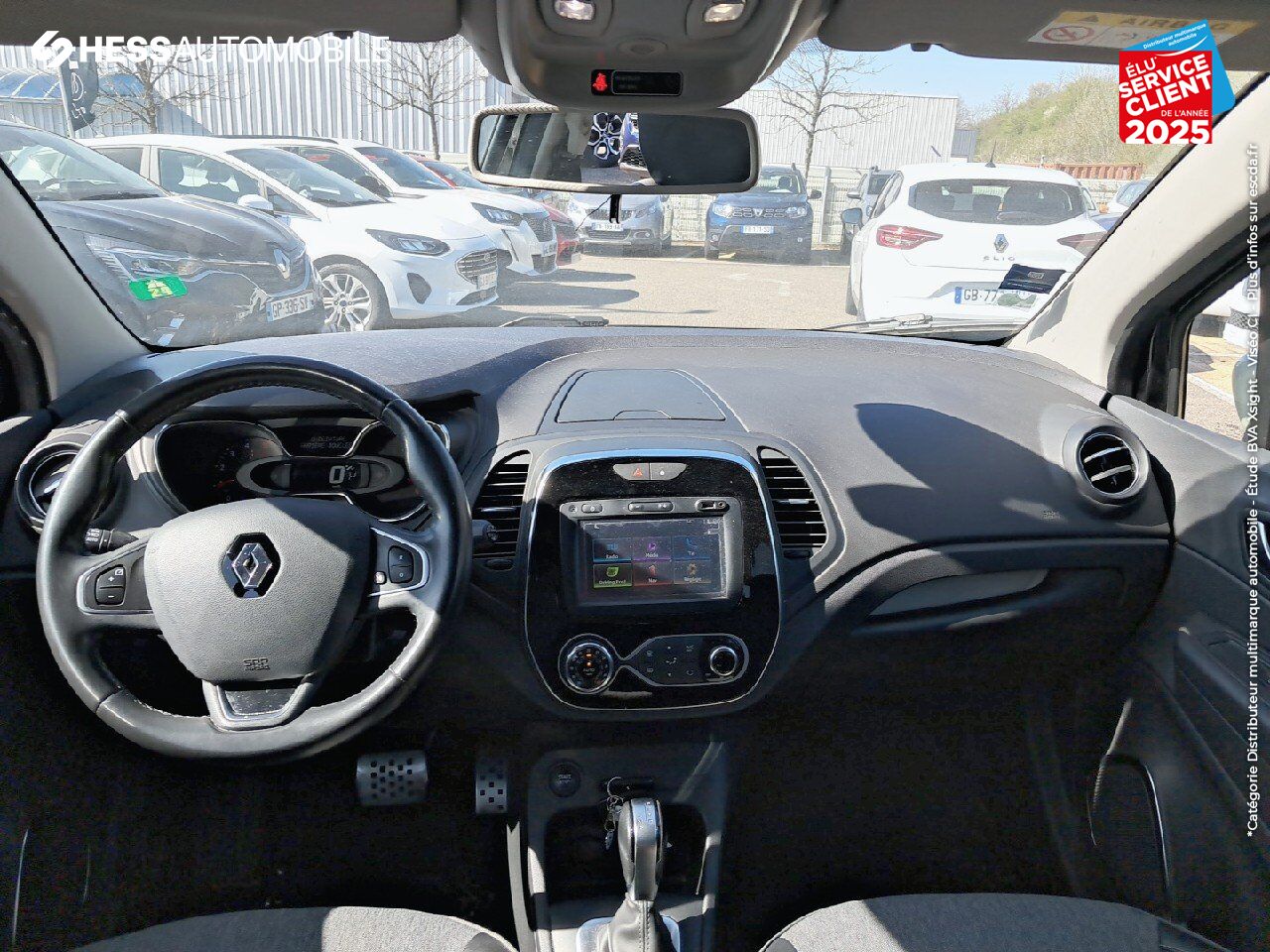 Véhicule d'occasion RENAULT CAPTUR 1.5 DCI 90CH ENERGY INTENS EDC EURO6C chez Renault Saint-Louis