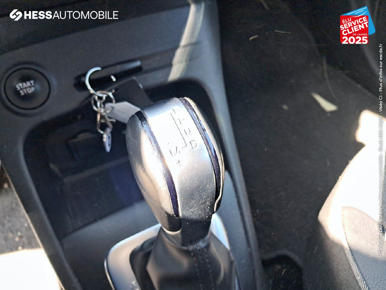 Véhicule d'occasion RENAULT CAPTUR 1.5 DCI 90CH ENERGY INTENS EDC EURO6C chez Renault Saint-Louis