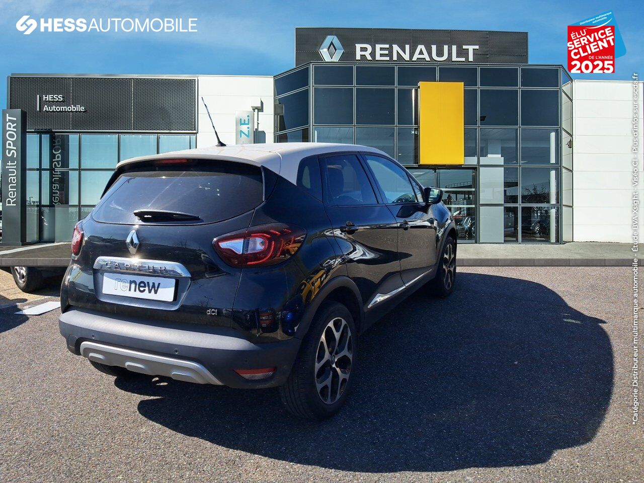 Véhicule d'occasion RENAULT CAPTUR 1.5 DCI 90CH ENERGY INTENS EDC EURO6C chez Renault Saint-Louis