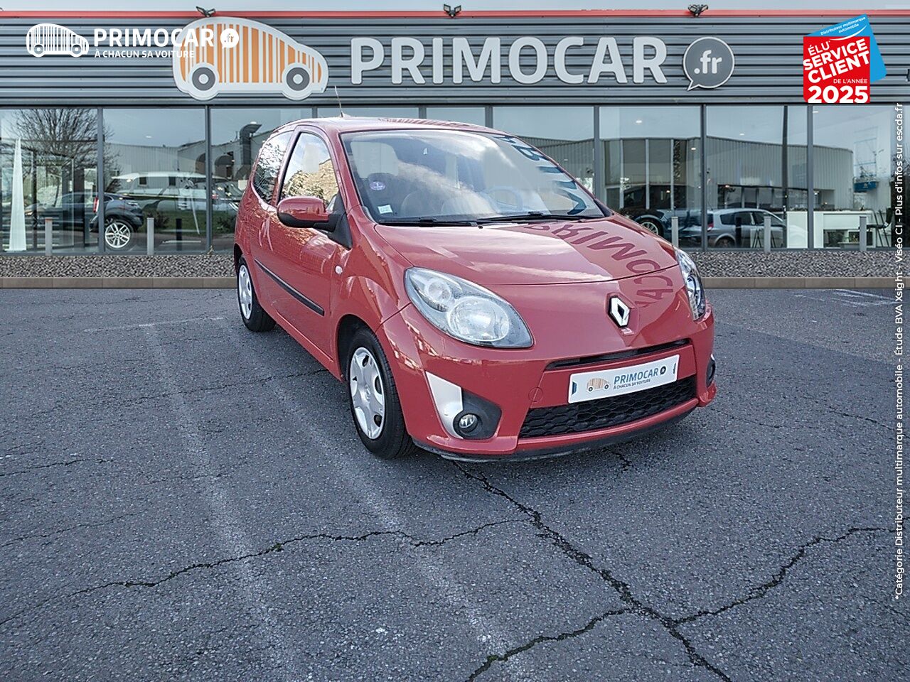 Véhicule d'occasion RENAULT TWINGO 1.2 LEV 16V 75CH EXPRESSION ECO chez Primocar