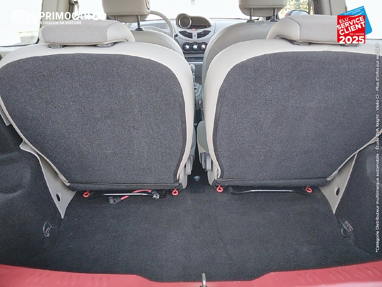 Véhicule d'occasion RENAULT TWINGO 1.2 LEV 16V 75CH EXPRESSION ECO chez Primocar