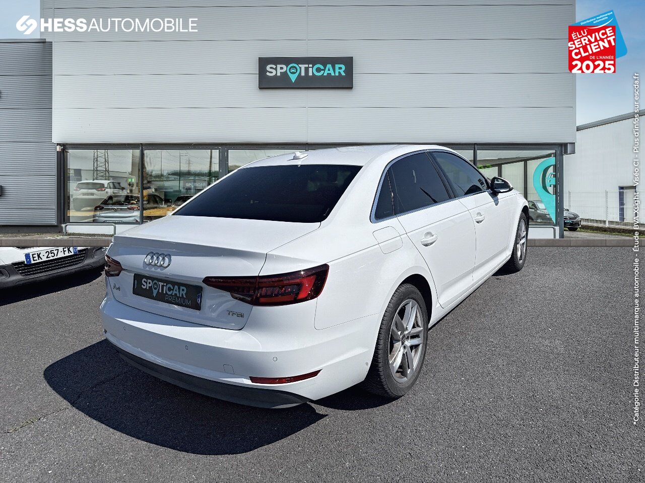 Véhicule d'occasion AUDI A4 1.4 TFSI 150CH EDITION S TRONIC 7 GPS CAMERA chez MINI Besançon